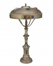AN AUSTRIAN JUGENDSTIL TABLE L
