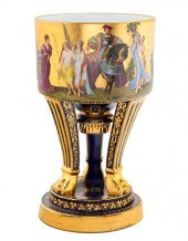 AN AUSTRIAN PORCELAIN CENTERPI