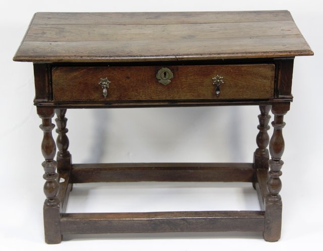 An early 18th Century oak