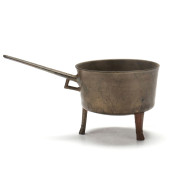 AN EARLY ENGLISH BRASS POSSET