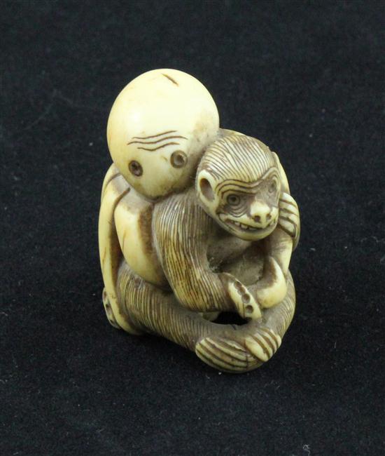 An Edo period ivory netsuke