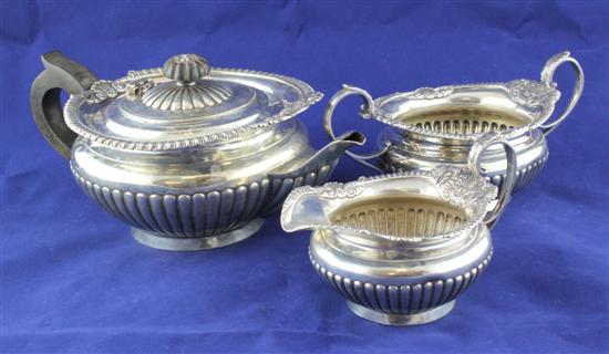 An Edwardian demi fluted silver