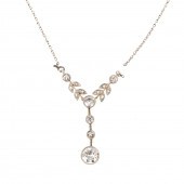 AN EDWARDIAN DIAMOND LARIAT NE