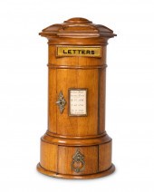 AN EDWARDIAN ENGLISH POSTAL BO