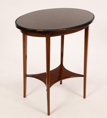 An Edwardian mahogany oval