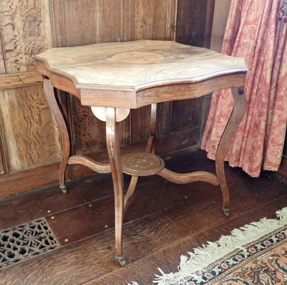 AN EDWARDIAN ROSEWOOD OCCASIONAL