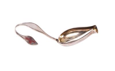 An Edwardian silver medicine spoon,