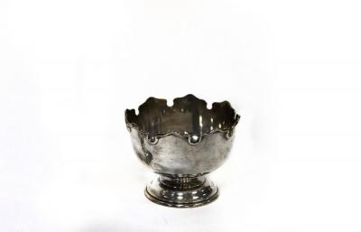 An Edwardian silver rose bowl,