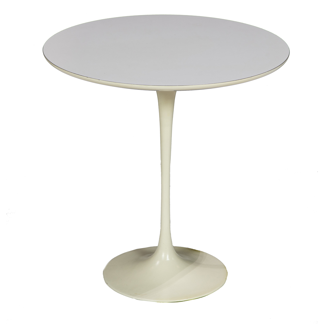 AN EERO SAARINEN FOR KNOLL LAMINATE