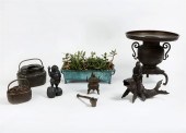 AN EIGHT PIECE GROUP OF JAPANE