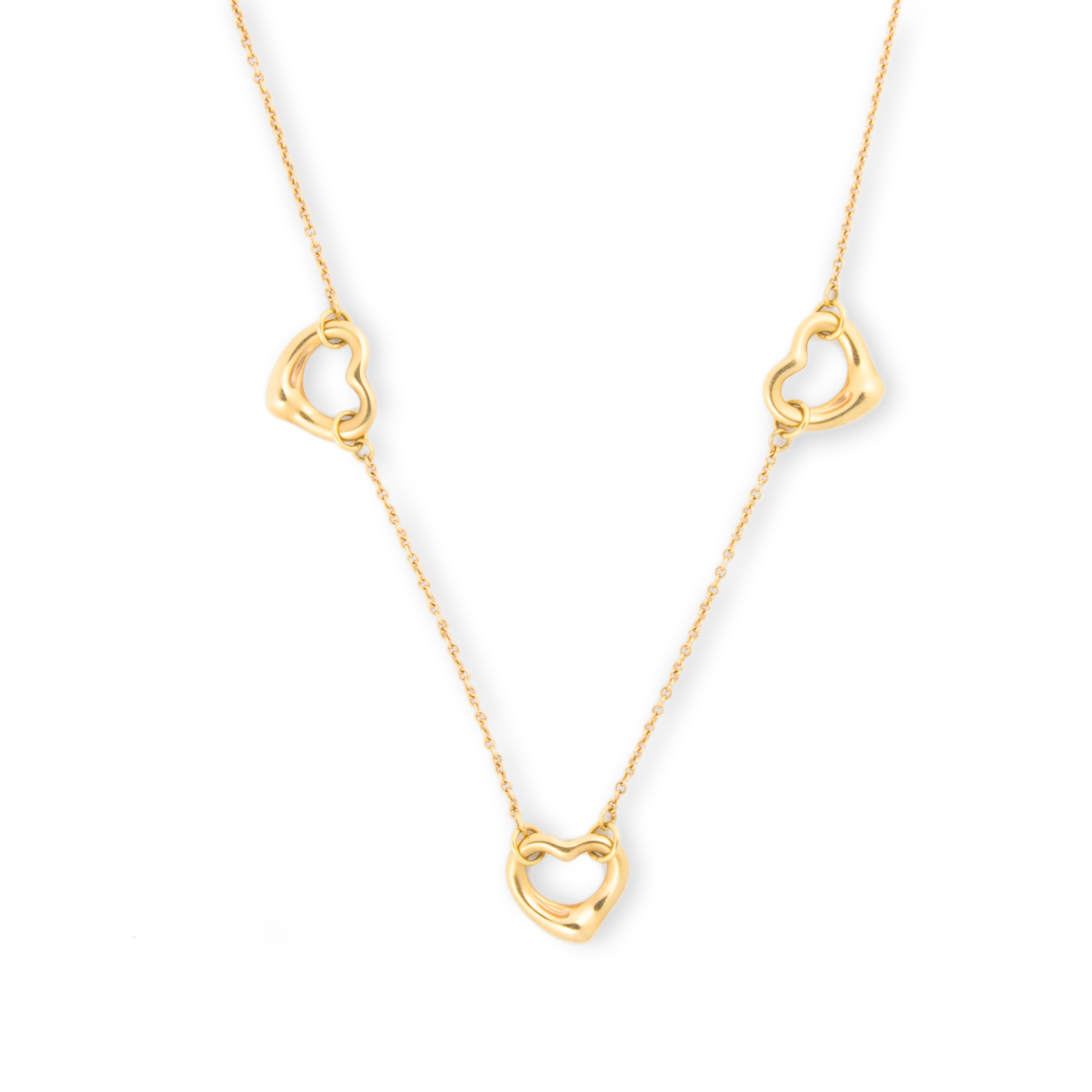 AN EIGHTEEN KARAT GOLD NECKLACE,