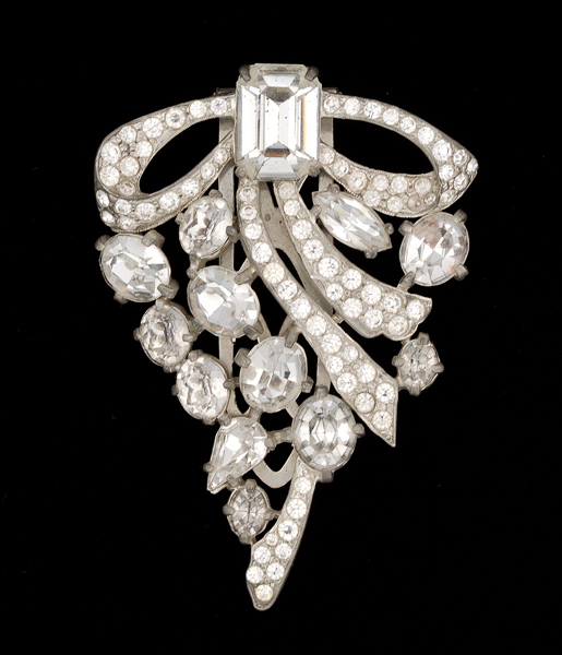 An Eisenberg Original Dress Clip An