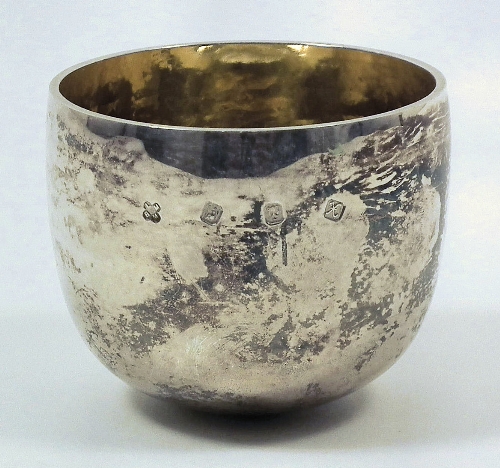 An Elizabeth II plain silver