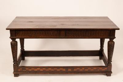 An Elizabethan style oak