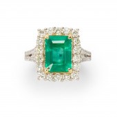 AN EMERALD, DIAMOND AND EIGHTE
