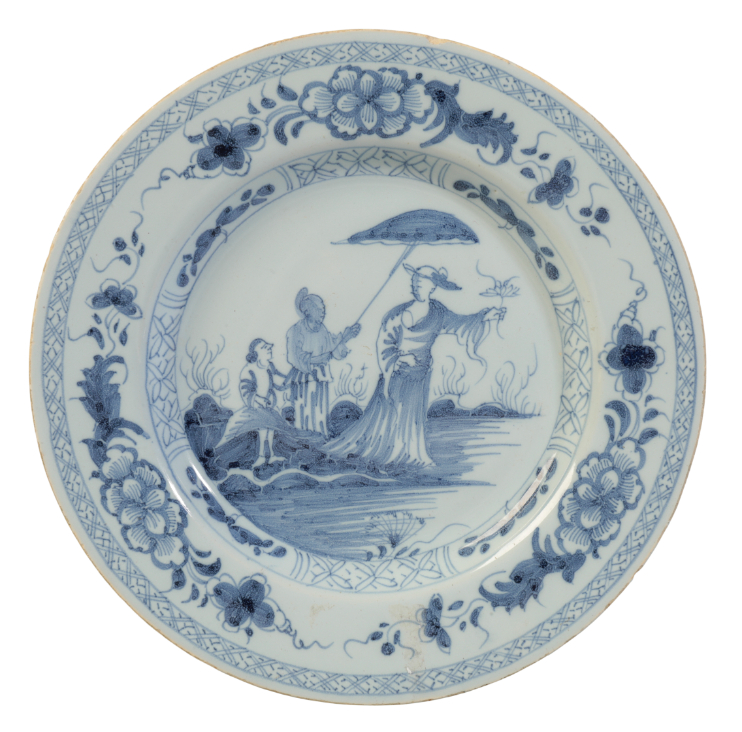 AN ENGLISH DELFTWARE “DAME AU