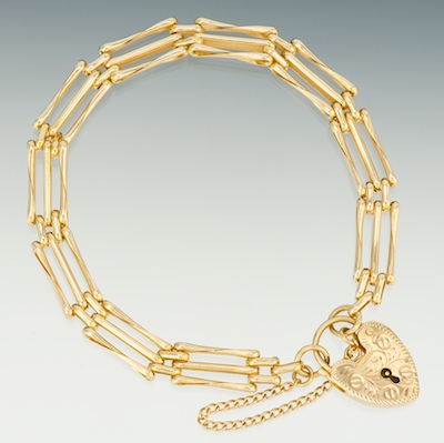 An English Heart Charm Bracelet 14k