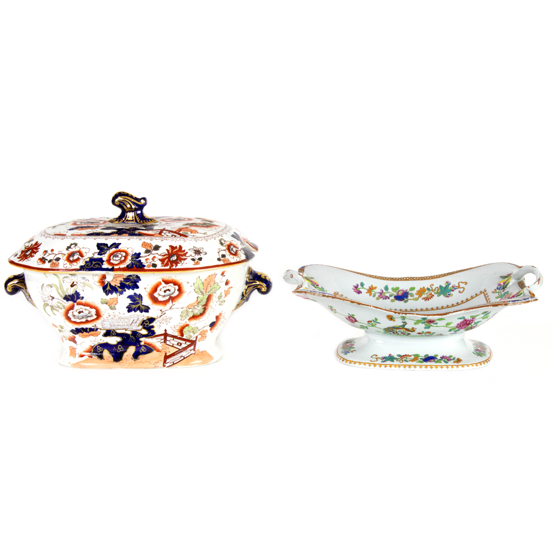 AN ENGLISH IRONSTONE TUREEN AND