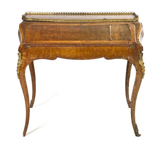 An English Maple Lady's Writing