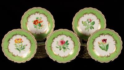 An English porcelain part dessert