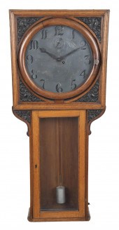 AN ENGLISH PUB WALL CLOCKAn En