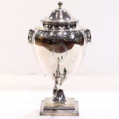 AN ENGLISH REGENCY SILVER ON C