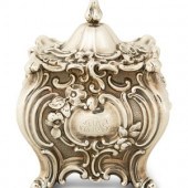 An English Silver Tea Caddy
Ro