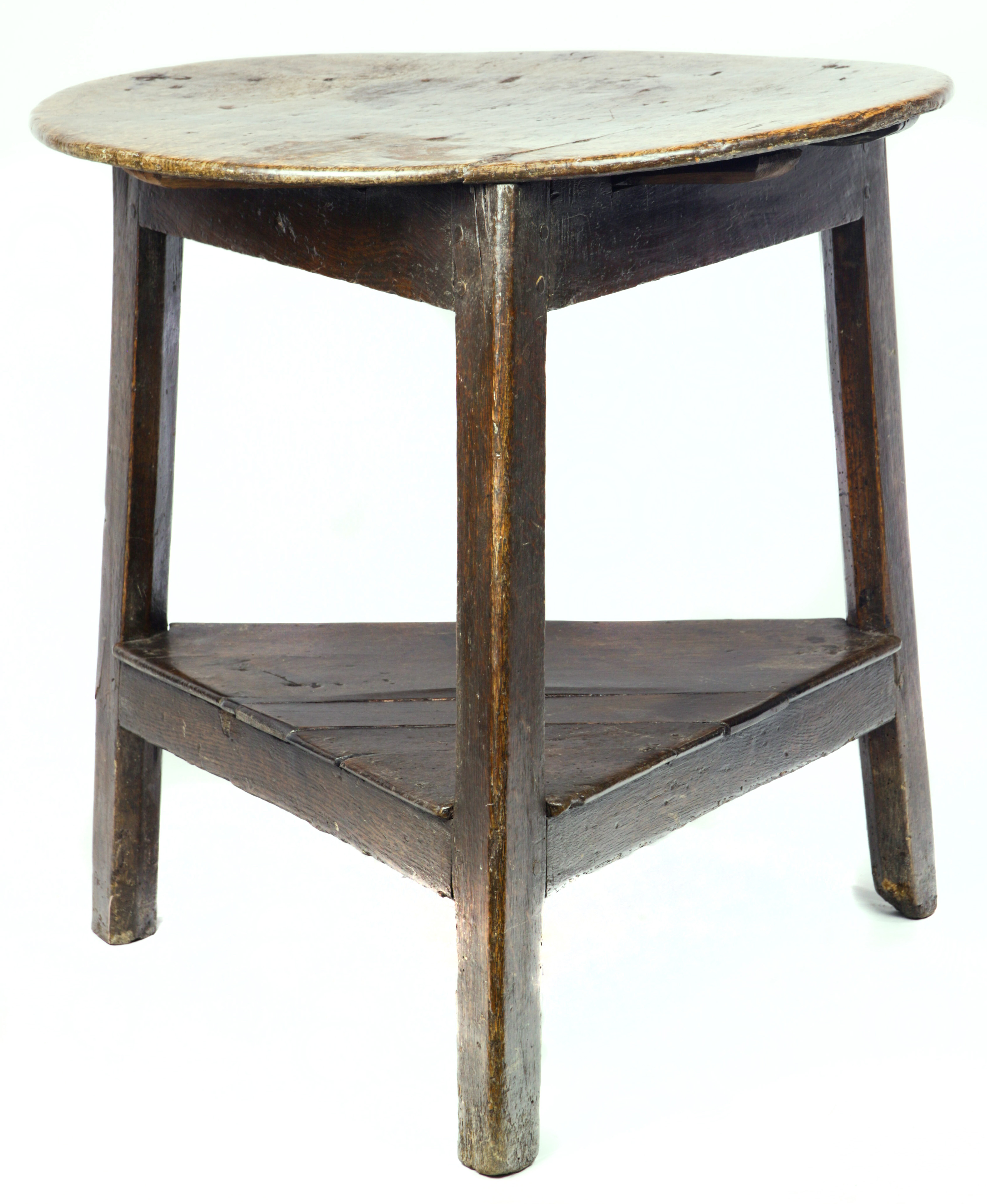 AN ENGLISH TAVERN TABLE An