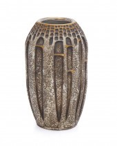 AN ERNST WAHLISS ART POTTERY V
