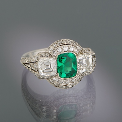 An Estate Art Deco Platinum Emerald