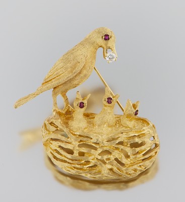 An Estate Bird and Nest Design Gold