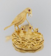 An Estate Bird and Nest Design
