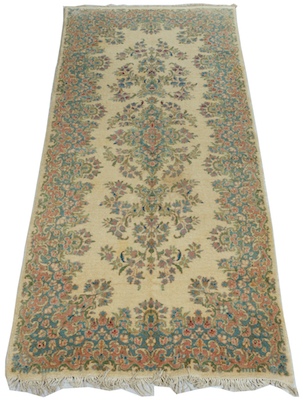 An Estate Persian Laver Kerman