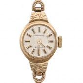 An Everite 9ct gold lady's wri