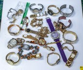AN EXTENSIVE COLLECTION OF FAS