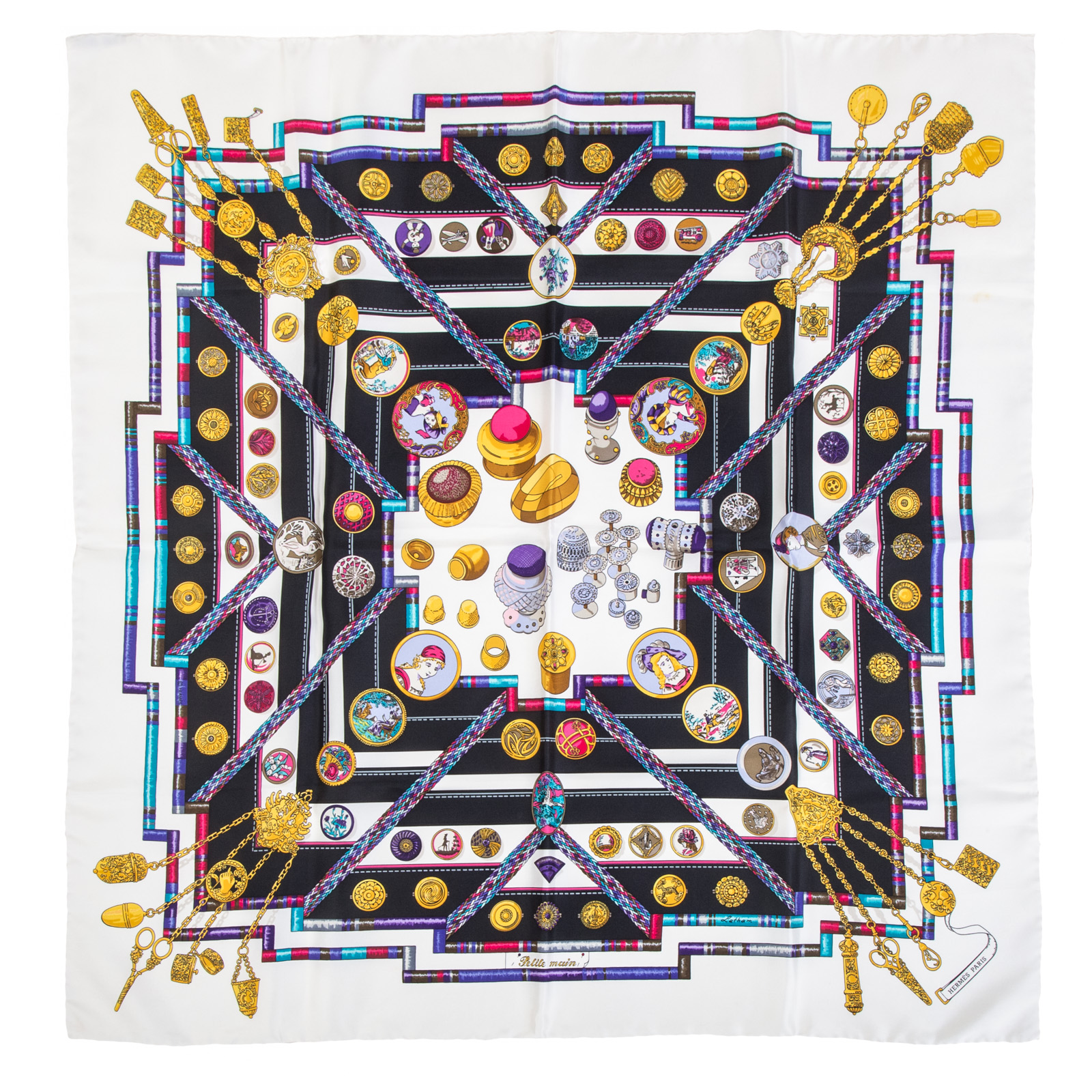 AN HERMES ?PETITE MAIN? SCARF 90