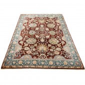 AN INDO MAHAL CARPET An Indo M