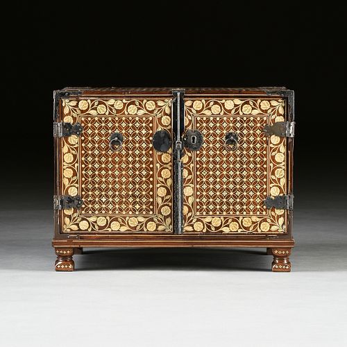 AN INDO-PORTUGUESE INLAID