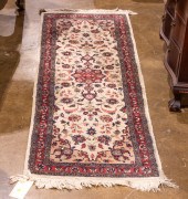 AN INDO TABRIZ RUNNER An Indo