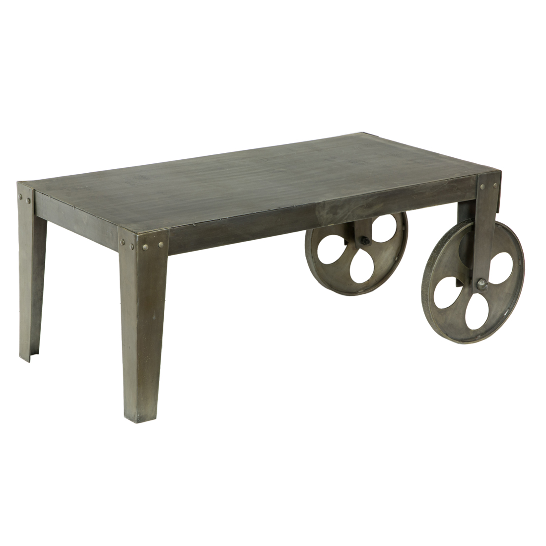 AN INDUSTRIAL STYLE SILVERED