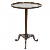 AN IRISH GEORGE III PERIOD MAH