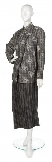 An Issey Miyake Gray Skirt Ens