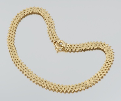 An Italian 14k Gold Necklace 14k