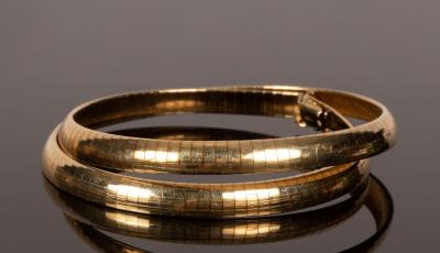 An Italian 14k gold necklace of