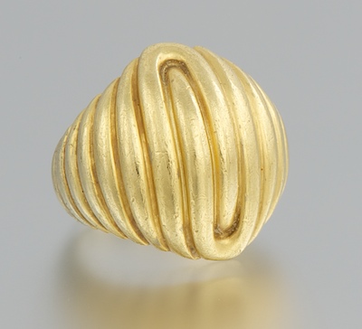 An Italian 18k Gold Ring 18k yellow