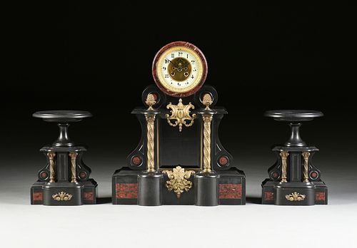 AN ITALIAN BAROQUE REVIVAL GILT