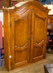 AN ITALIAN BAROQUE STYLE WALNU