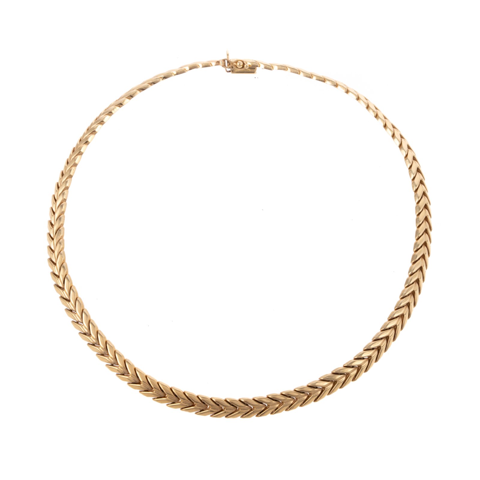 AN ITALIAN CHEVRON LINK NECKLACE IN