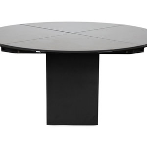 An Italian Extending Dining Table