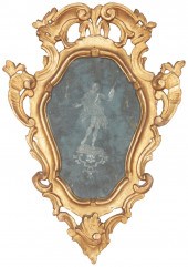 AN ITALIAN GILTWOOD WALL MIRRO